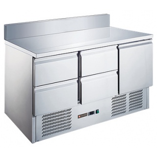 Стол холодильный Tatra TRTGNL1D4 TN SB (нижний агрегат) с бортом
